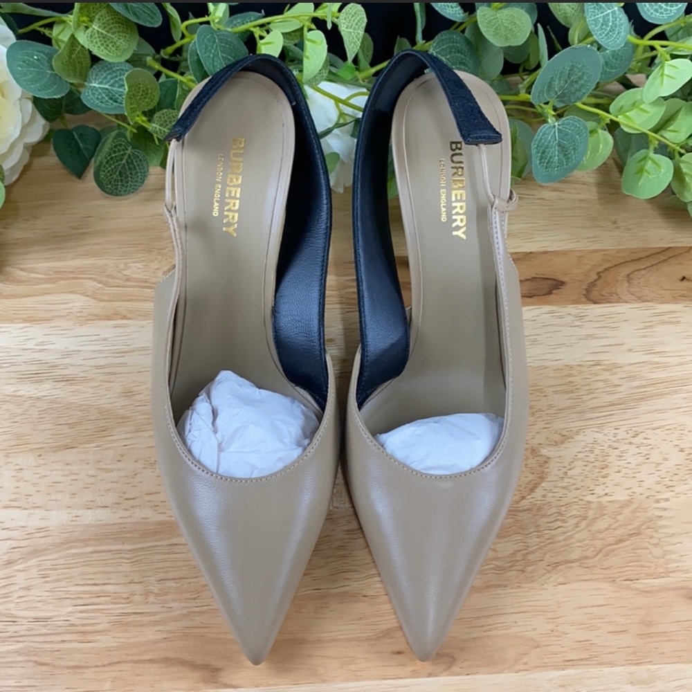 BURBERRY Maria logo slingback pointy pump